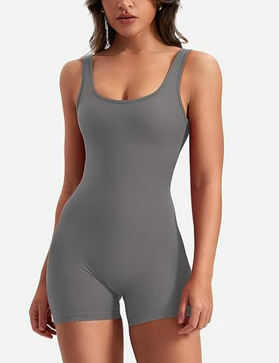 Sportlicher rückenfreier V-Ausschnitt Quick-Dry Einteiler - Damen Sexy Träger-Shorts