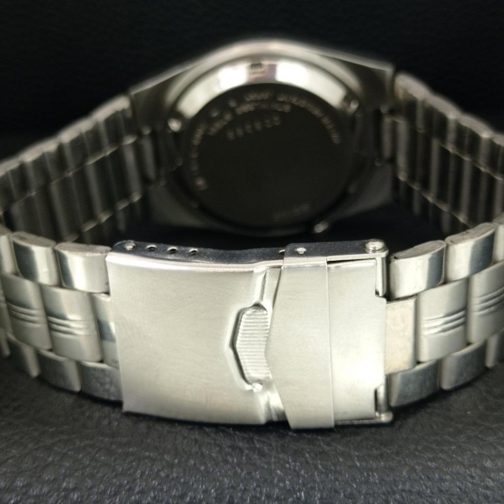 GENUINE VINTAGE SEIKO EXPO 70 AUTOMATIC JAPAN MENS SILVER DIAL WATCH a708788-1