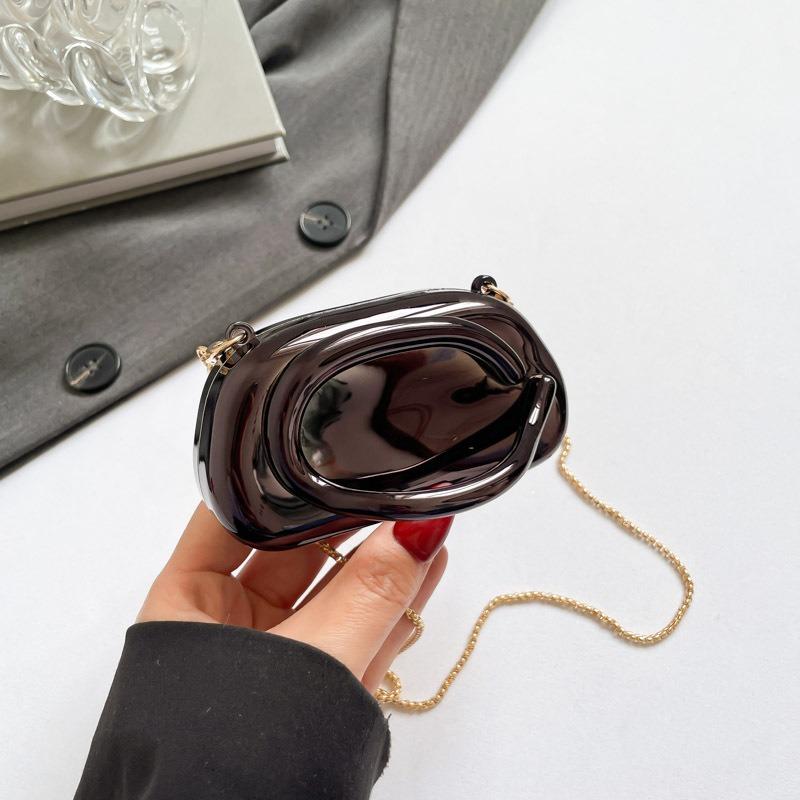 

Women s bag new fashion metal wrist bag personalized glossy chain messenger dinner bag