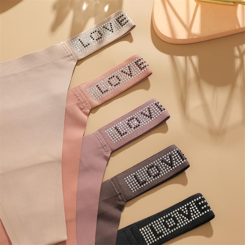 3Pcs Sexy Seamless Women's Underwear Low Waist Rhinestones Letter Thong Solid Stretch G-string Ladies Sports Bikini Lingerie New