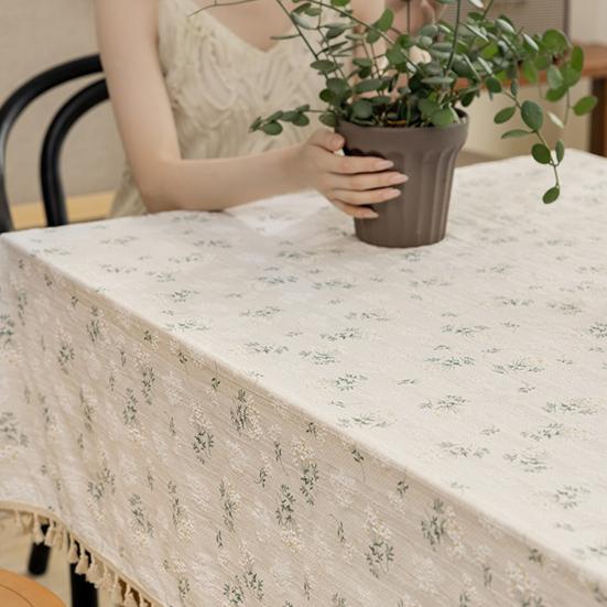 Lilac Floral Tablecloth, Cotton Small Fresh Flower Print Table Cover, Pastoral Style Breathable Cloth for Desk, Dorm Room Decor, Coffee Corner &