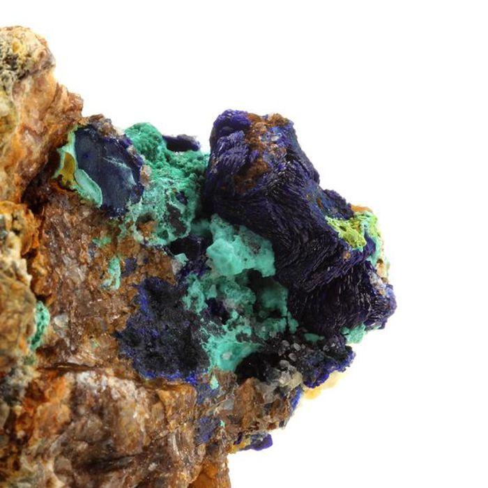 Pierres et Minéraux. Azurite + Malachite. 300.0 ct. Mont-Roc Mine, Tarn, France..