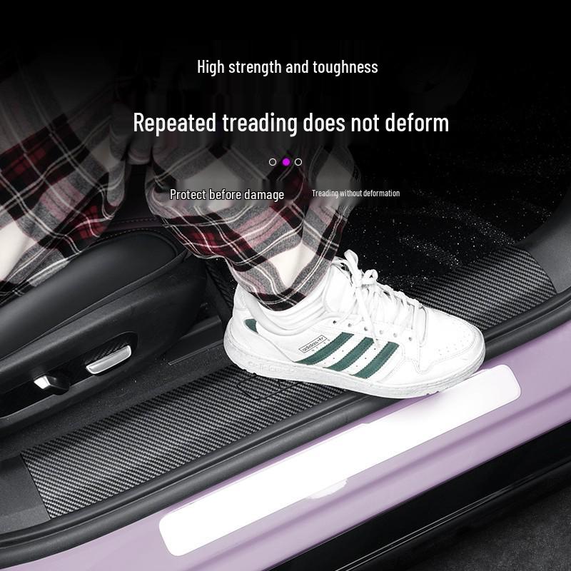 Xiaomi YU7 Carbon Fiber Welcome Pedal and Tailgate Protector - No-Adhesive, Anti-Scratch Door Sill Modification