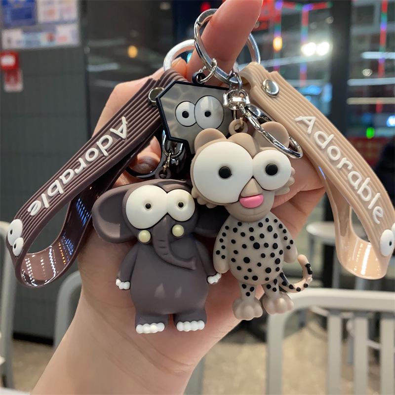 Cute Pop-Eyed Giraffe Keychain - Cartoon Animal Epoxy Bag Pendant