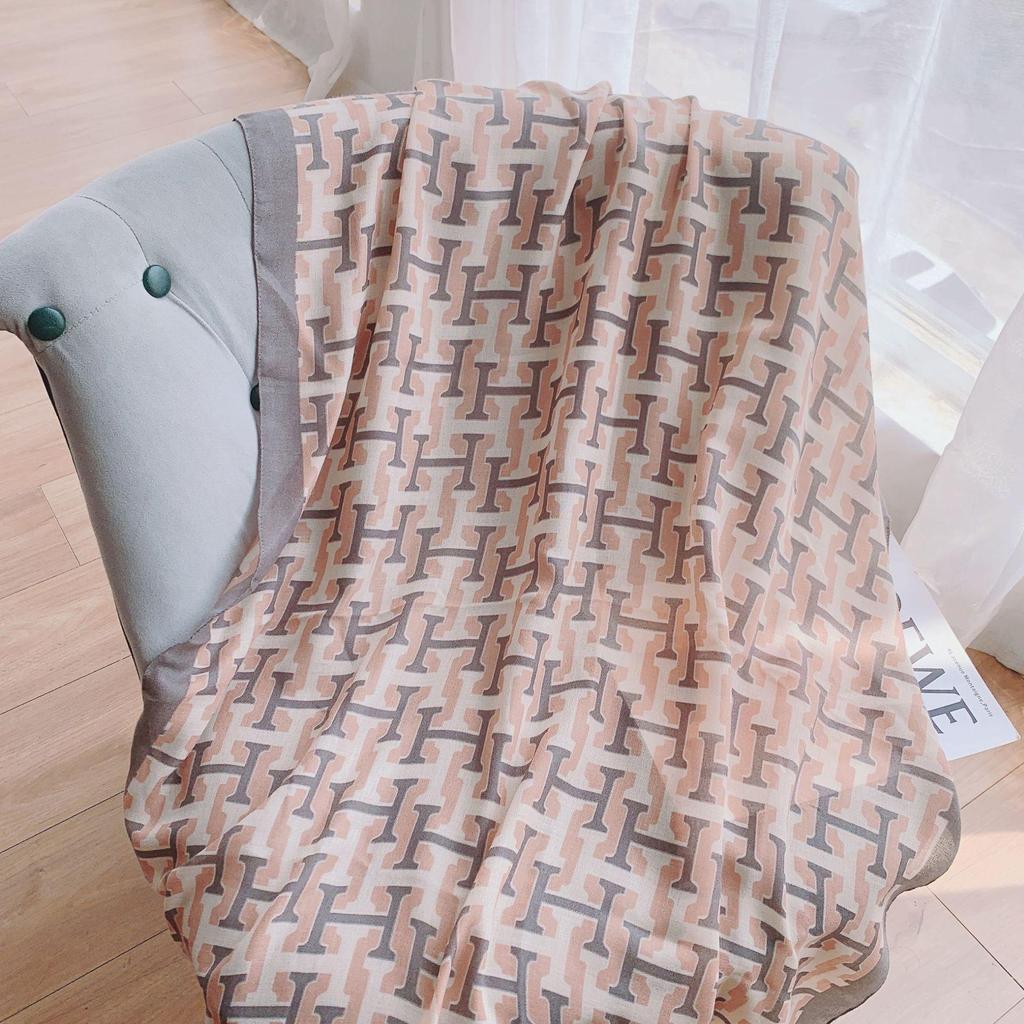 Korean Style Color-Matched Cotton & Linen Scarf for Women - Autumn/Winter Shawl & Lightweight Beach Towel