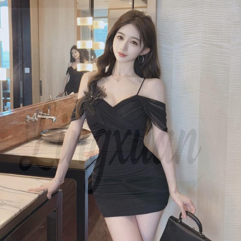 Elegant Sexy Off-the-Shoulder Camisole Dress - Slim-Fit Ruched Bodycon Skirt Medium чёрный