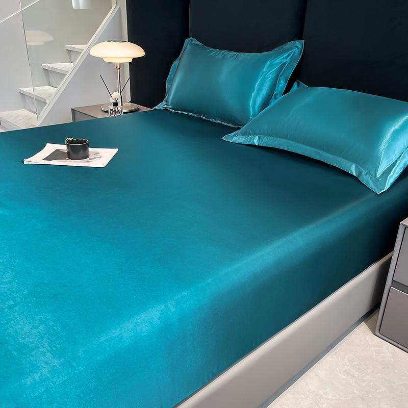 Cross-border Washed Silk Mattress Bamboo Fiber Waterproof Mattress Urine Barrier Non-slip Fixed Fully Enclosed Mattress Protective Cover