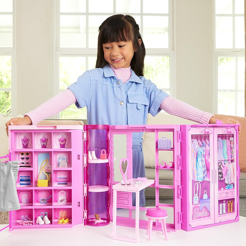 Barbie Dream Closet with Doll Pink Fashion Playset for Dress-Up and Role Play Ages 3+