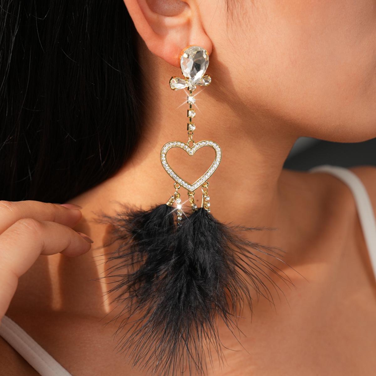 Модные серьги-подвески для женщин