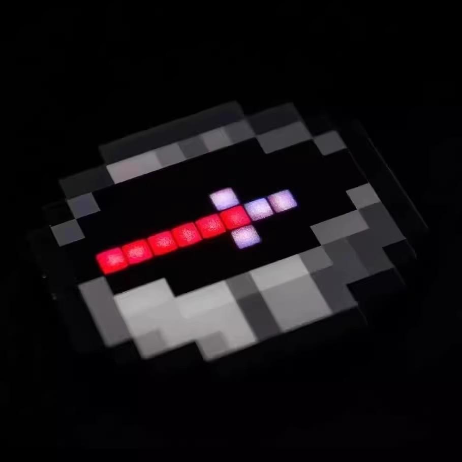 Pixel Style LED Compass Keychain, Movable Pointer Directional Pendant Light, Retro Game Peripheral Luminous Compass Charm