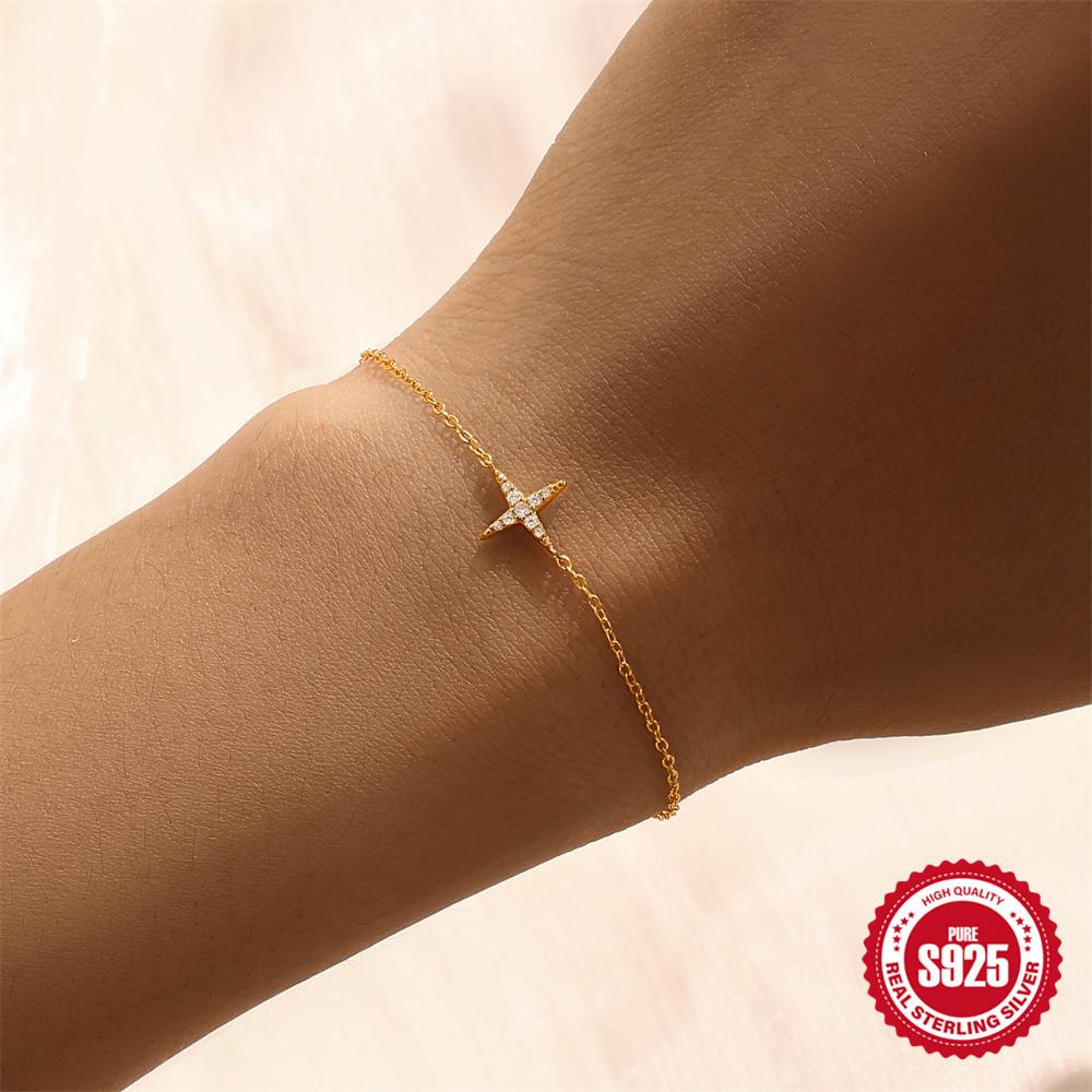 S925 Sølv Diamant Firspissstjerne Enkelt Og Slankt Armbånd Dame Mote Temperament Pendlerelement Armbånd Smykker
