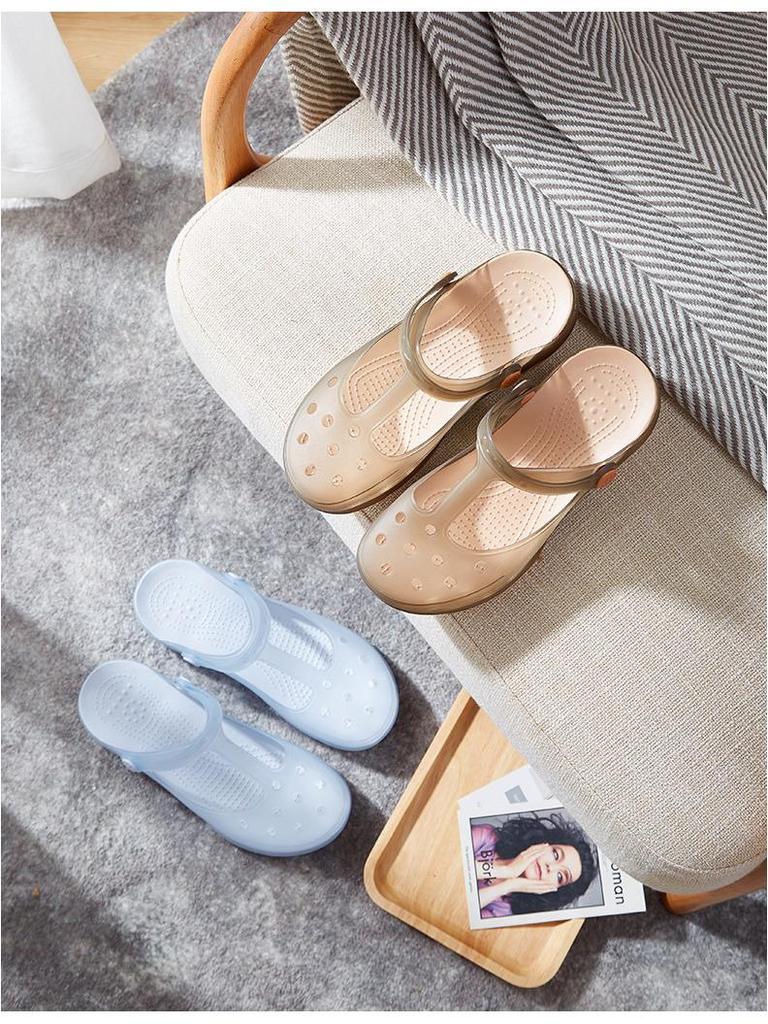 Women's Summer Non-Slip Jelly Sandals – Closed Toe, Thick Sole, Soft Beach Shoes