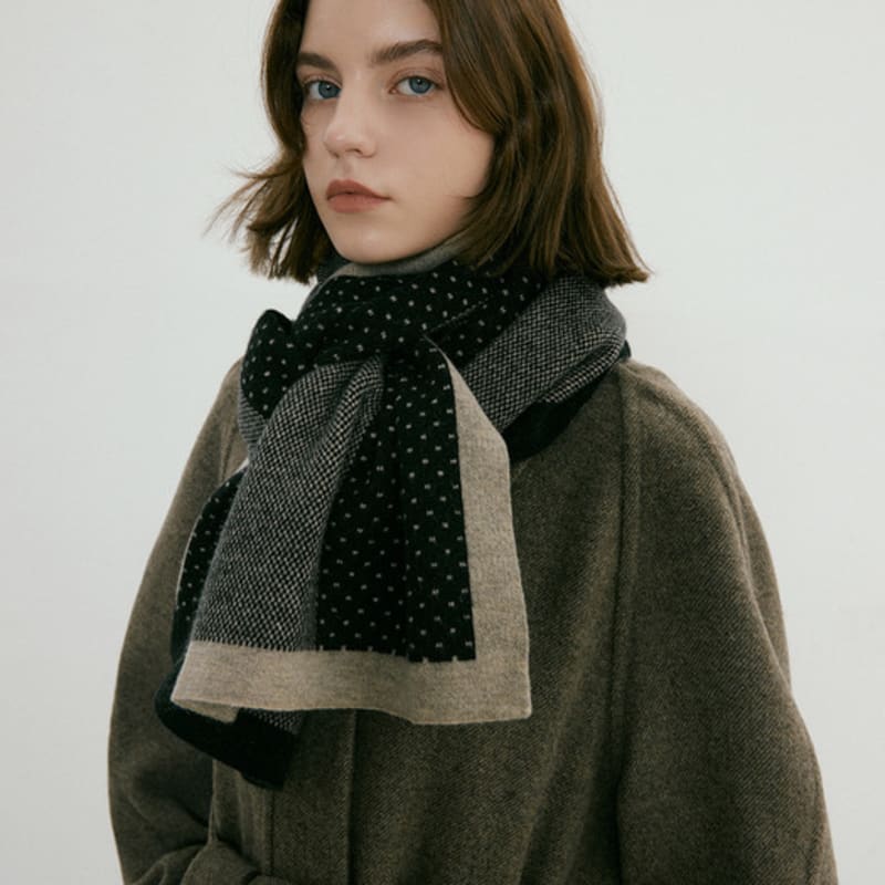 

BB’DE SOLI’DE cozy dot muffler (2color) beige