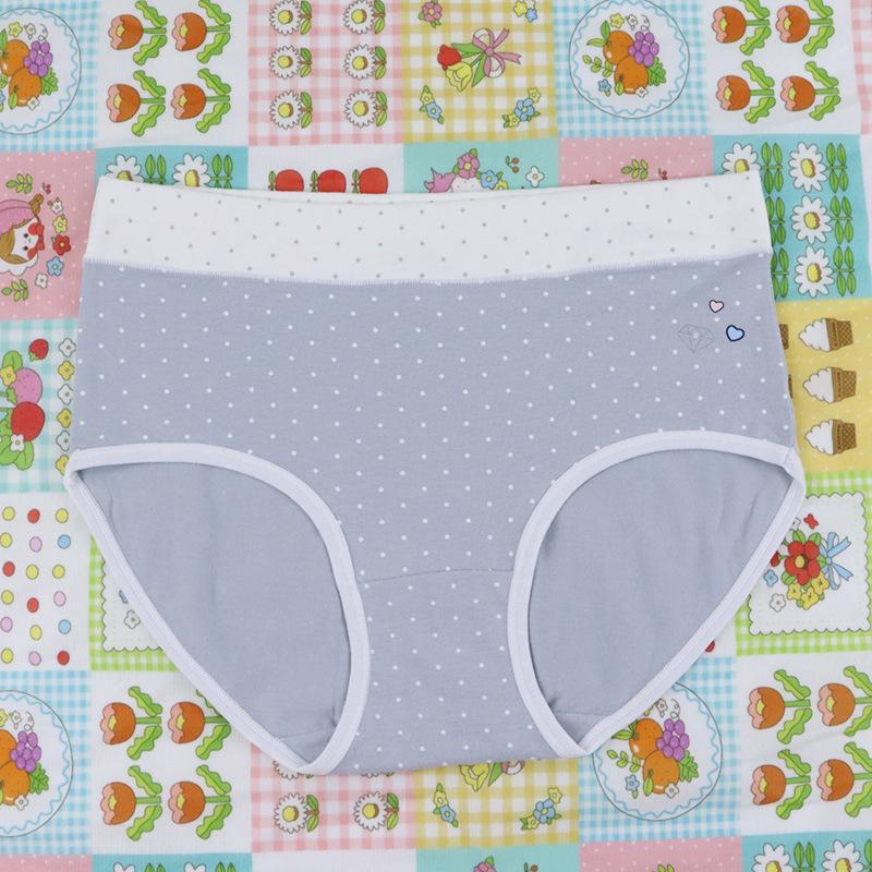 Large Size Girls Spring and Autumn Students High Waist Triangle Briefs