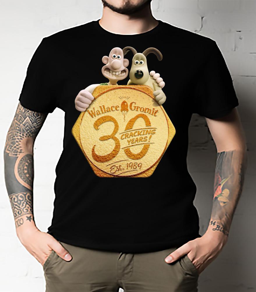 Most loved Wallace Gromit 30 cracking years Classic T-Shirt UNISEX ALL SIZE Unisex T-Shirt S