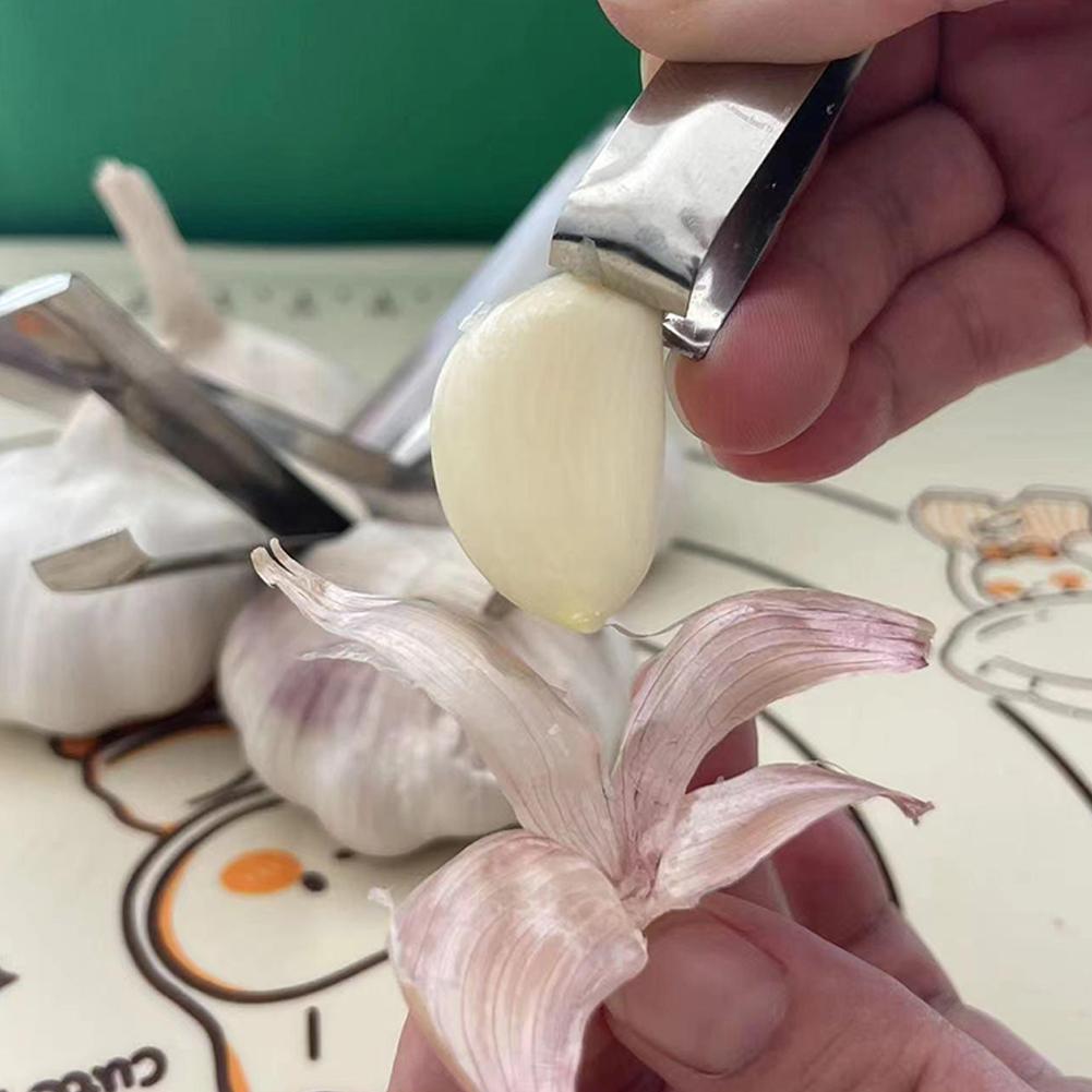 1Pc Stainless Steel Garlic Peeler Quickly Garlic Peeling Pig Hair Plucking Clip Manual Tweezers Gadgets Kitchen Accessories
