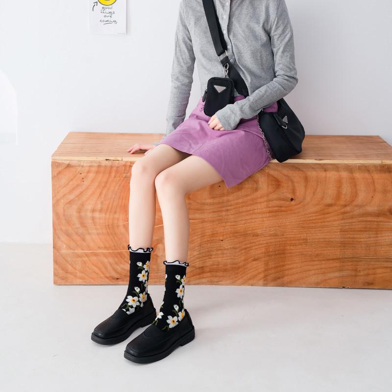 New women's socks flower series lace socks retro forest small floral jacquard socks personality women's socks
