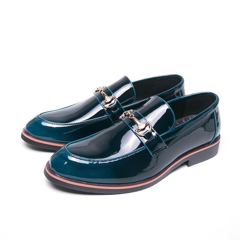 Fashion Men's Slip On Leather Loafers Business Casual Dress Shoes for Men Pointed Toe Comfortable Office Formal Wedding Shoes