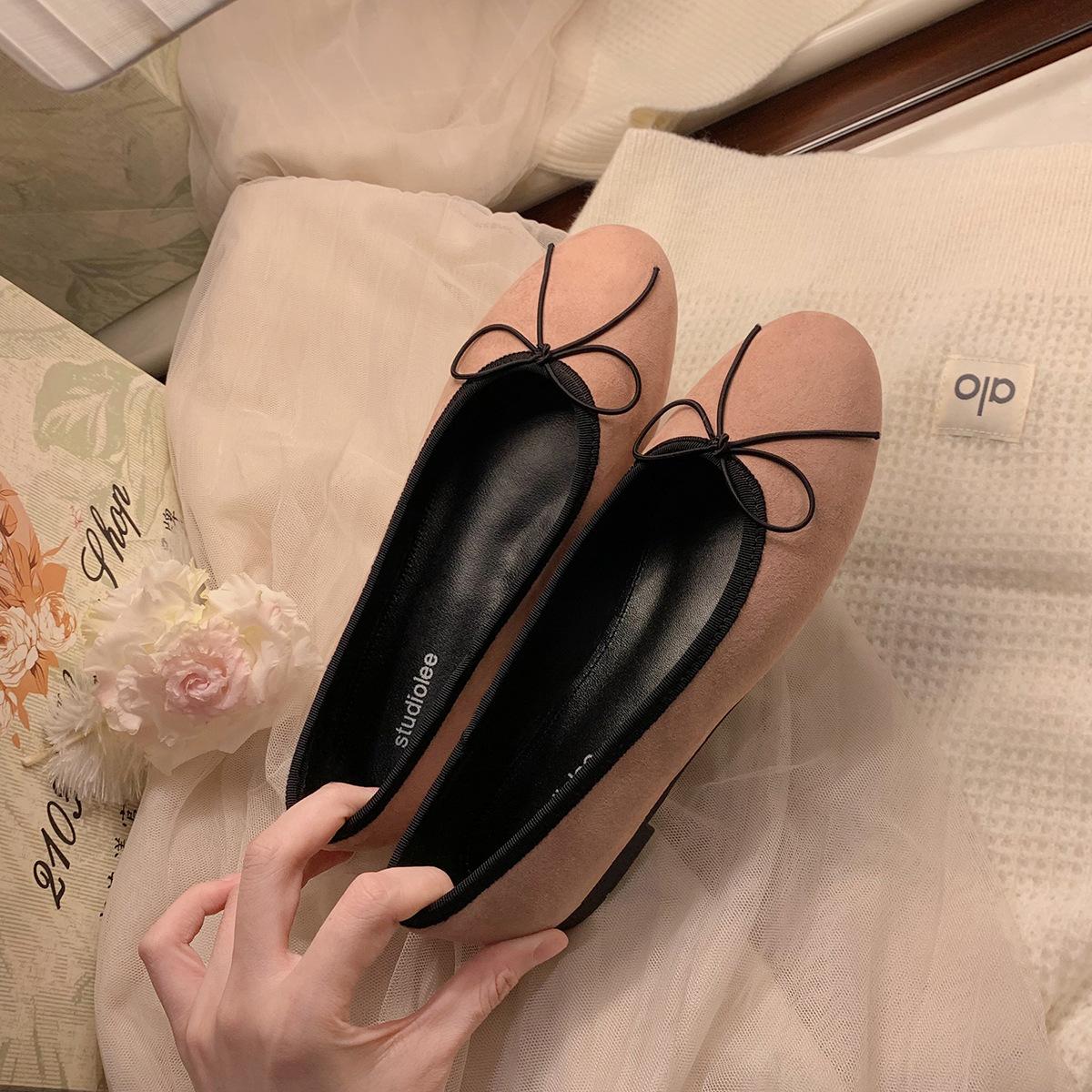 

Sheepskin version of grape mother, the same classic series, round head bow, light mouth ballet style single shoes, women s ballet flats 40