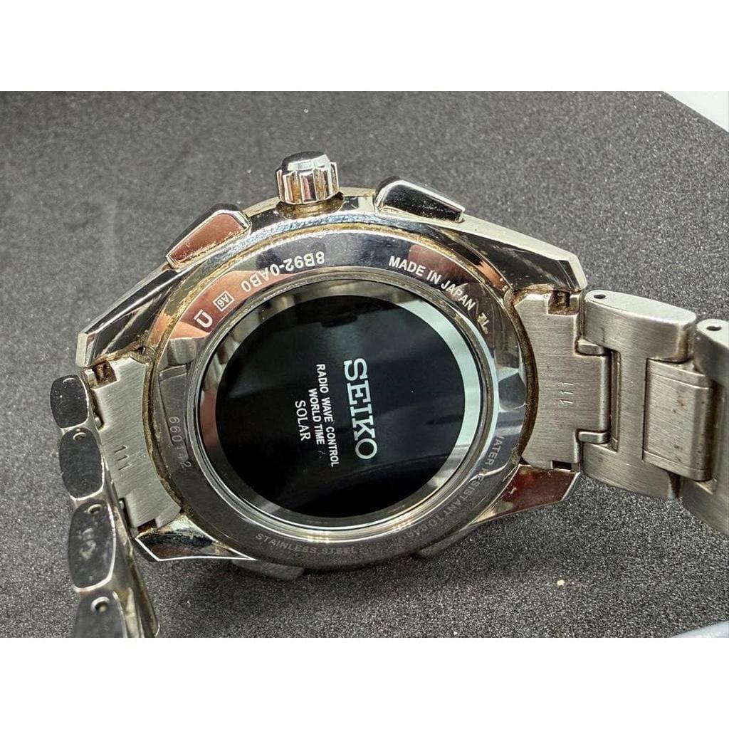 Used SEIKO Men's Chronograph Solar Watch 8B92-0AB0