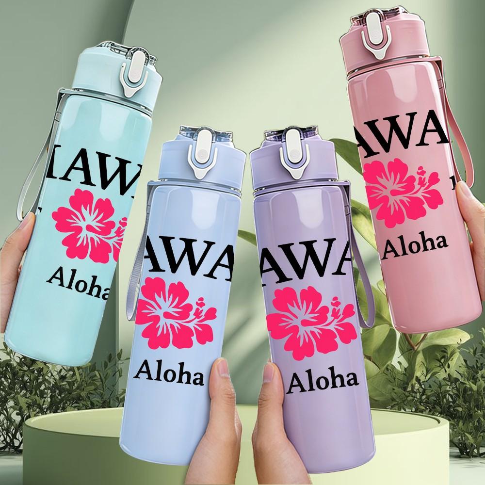1PC Hawaii Aloha Flower Logo 750ml Color Plastic Sports Water Bottle Leakproof Flip Straw Lid Suitable for Sports Office Home Use