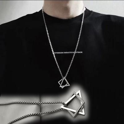 Herbst und Winter Pullover Kette Nachtclub Party Punk Herren Halskette Geometrisch Quadrat Dreieck Halskette Paar Herren und Damen Titanstahl
