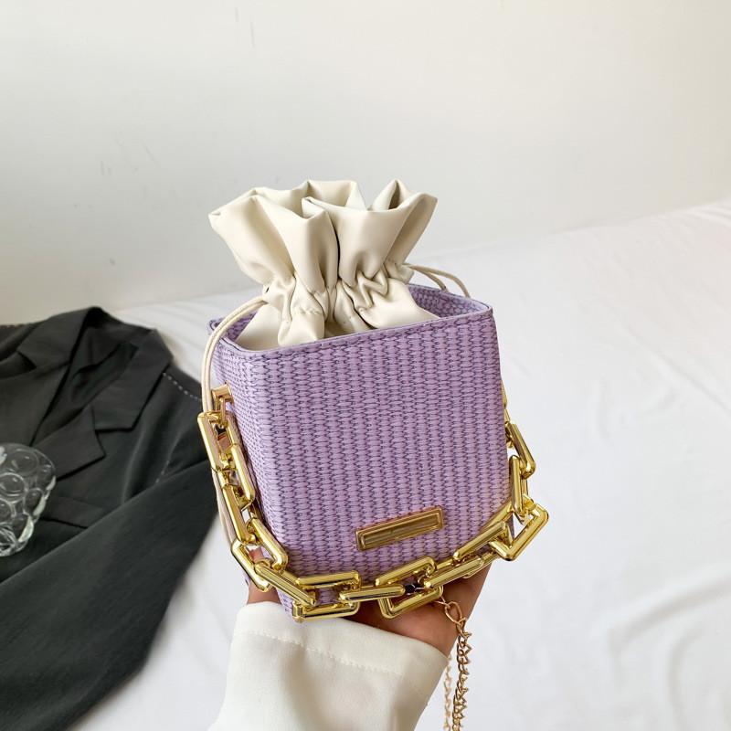 

Chic Shoulder Bucket Bag With Stylish Chain Design Perfect For Everyday Use фіолетовий