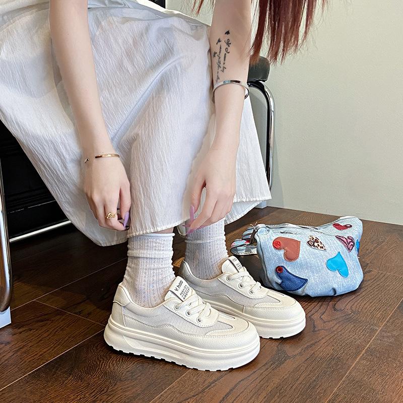 Casual spring and summer Forrest Gump shoes step on little white shoes, women's feces feel mesh breathable yellow leather mesh shoes 2025 new th