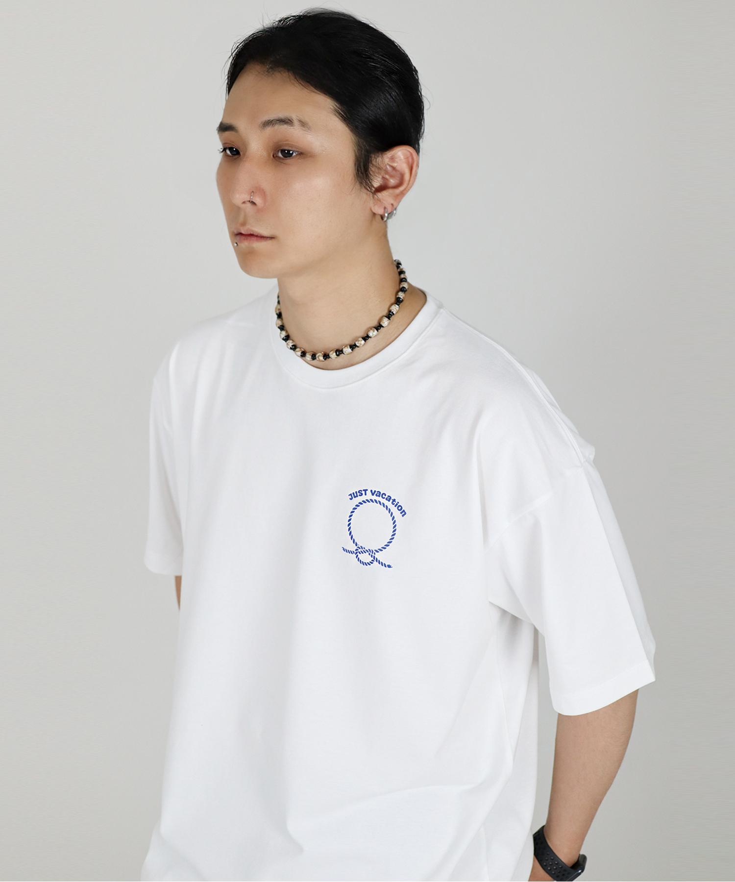 Just Haeng Vacation Blue Logo White Oversized Short Sleeve Tee L