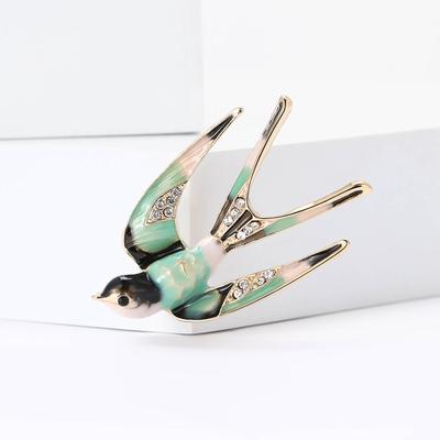 Zarte Legierung Emaille Schwalbe Brosche Nische Vielseitig Damen Anzug Mantel Corsage Schmuck Pin