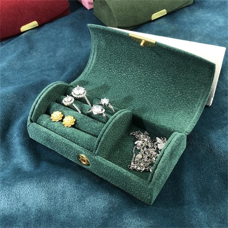 Portable Travel Jewelry Case With Initial and Flower Designs Sturdy Jewelry Organizers Accessory for Trendy Women