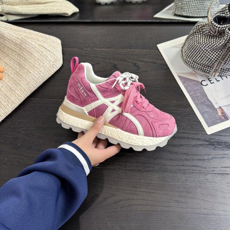 

Splicing small fashion women s shoes to increase the height of casual autumn new breathable thick-soled casual running shoes 40 розовый