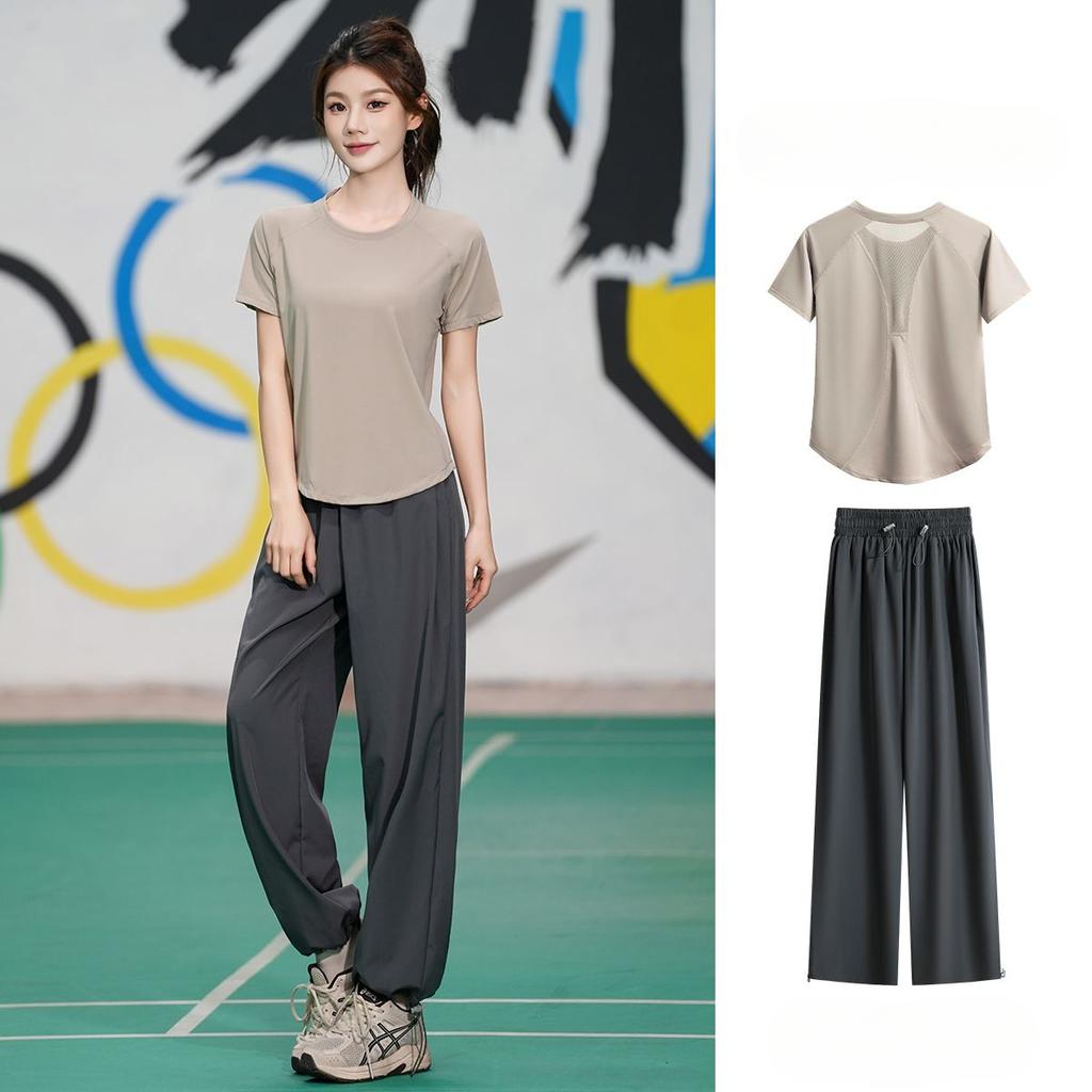 Professional Quick Dry Sports Set Summer Breathable Running Yoga Loose Fitness Short Sleeve Workout Outfit