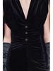 European & American Style Sleeveless Velvet Slimming Long Dress with Pleated Waist and Button Accents