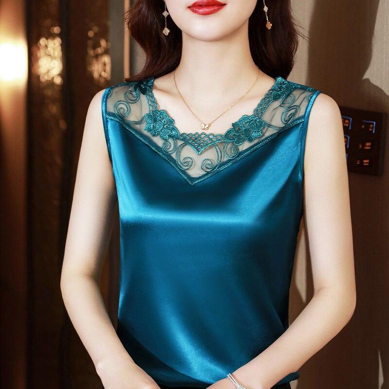 Summer Sleeveless Loose Silk Shirt Elegant Office Lady Tops Casual Clothes Fashion Lace Embroidery Satin Blouse For Women 25219
