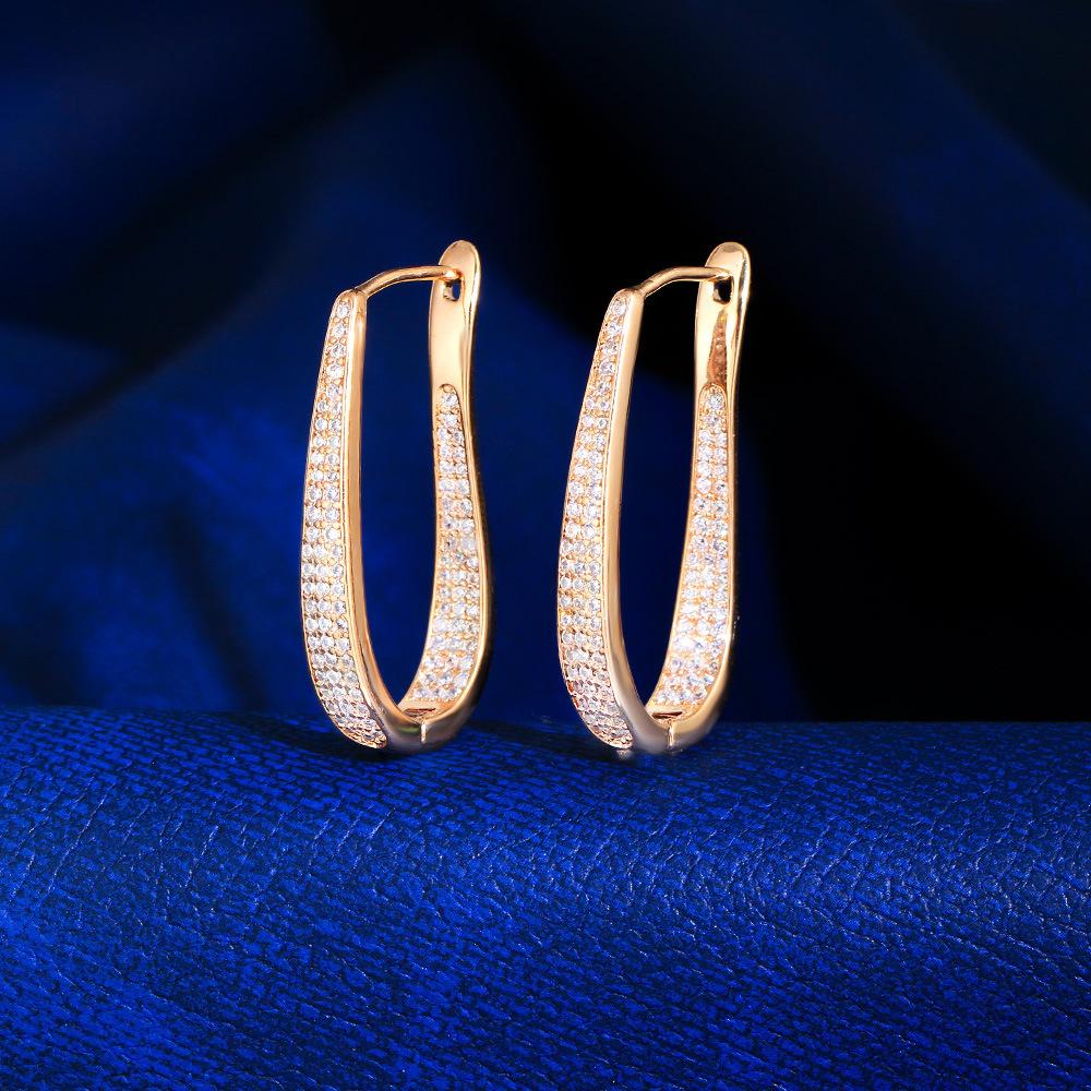 Hip-Hop Earrings Flash Diamond Oval Stud Earrings U-Shaped Hollow Electroplated Champagne Gold Ear Buckle Earrings Gift Women