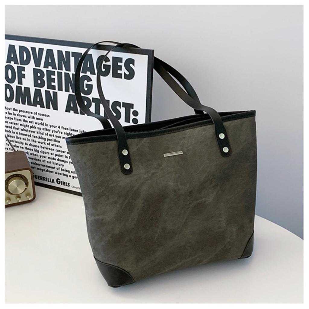 Nestkanina Tote Bag, Stylish, Simple, Women's Shoulder Bag, Cute, One-Shoulder Tote Bag, Lightweight, Perfect for Autumn and Winter, BG028 (Black)