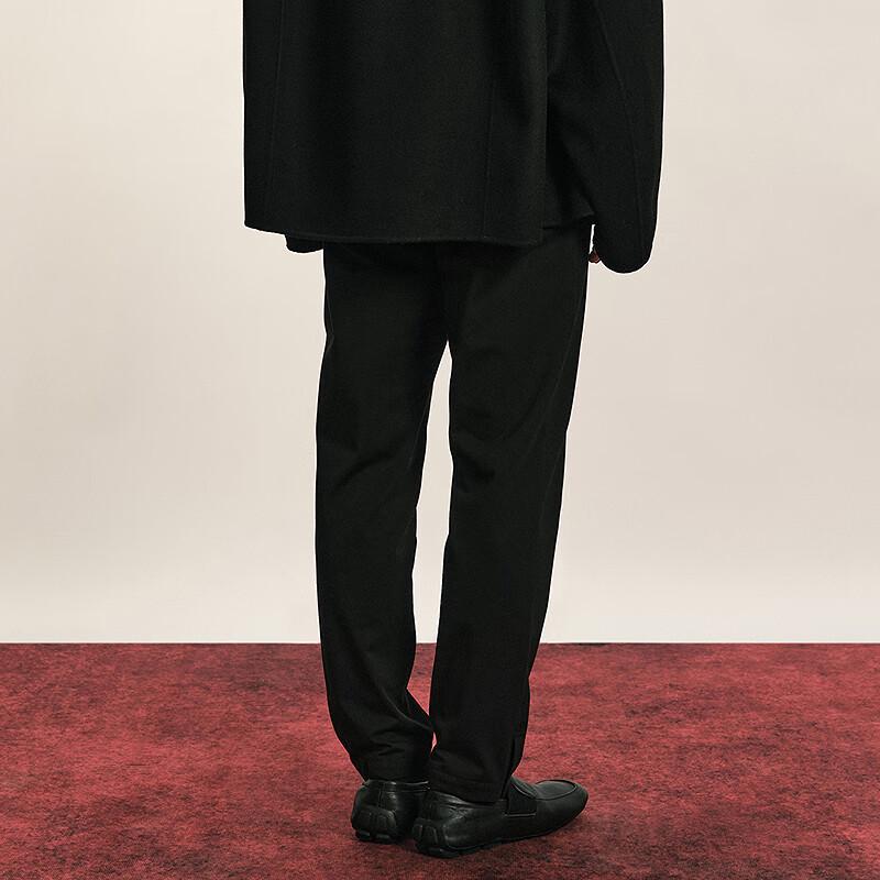 Men's Knitted Tapered Cropped Trousers