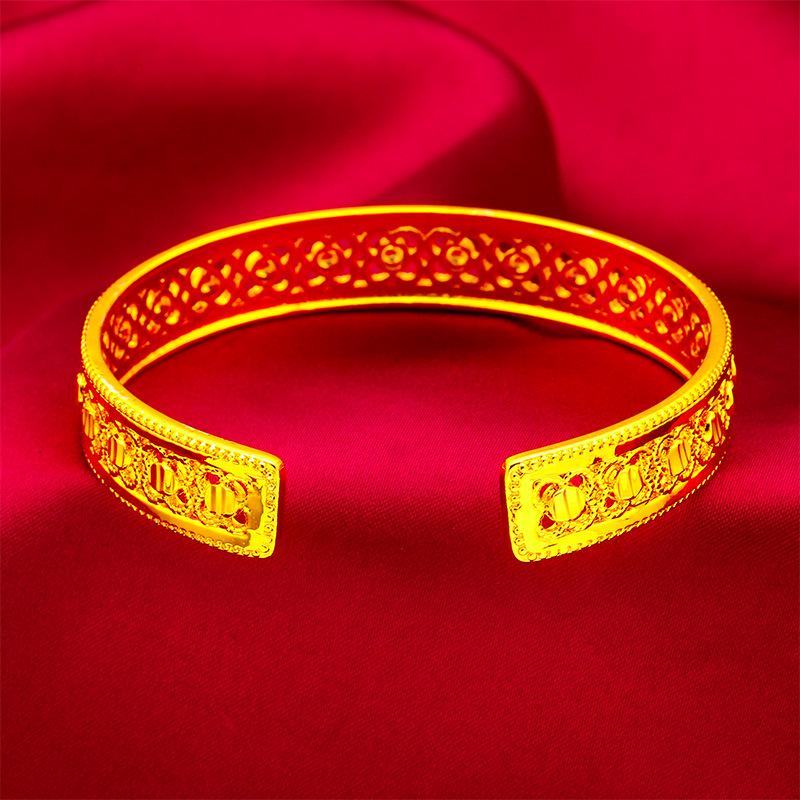 Vietnam Sand Gold Women's Open Leaf Rhombus Bracelet