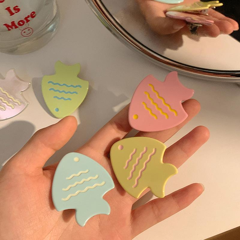 Dopamine cartoon cute little fish hairpin summer small fresh broken hair bangs side clip sweet versatile hair accessories woman