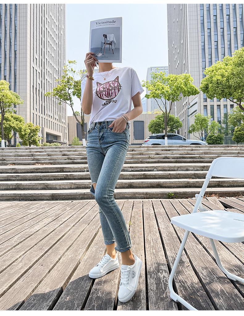 2025 Women's Plus Size White Canvas Sneakers: Summer Flat, Soft-soled, Breathable, Casual & Versatile