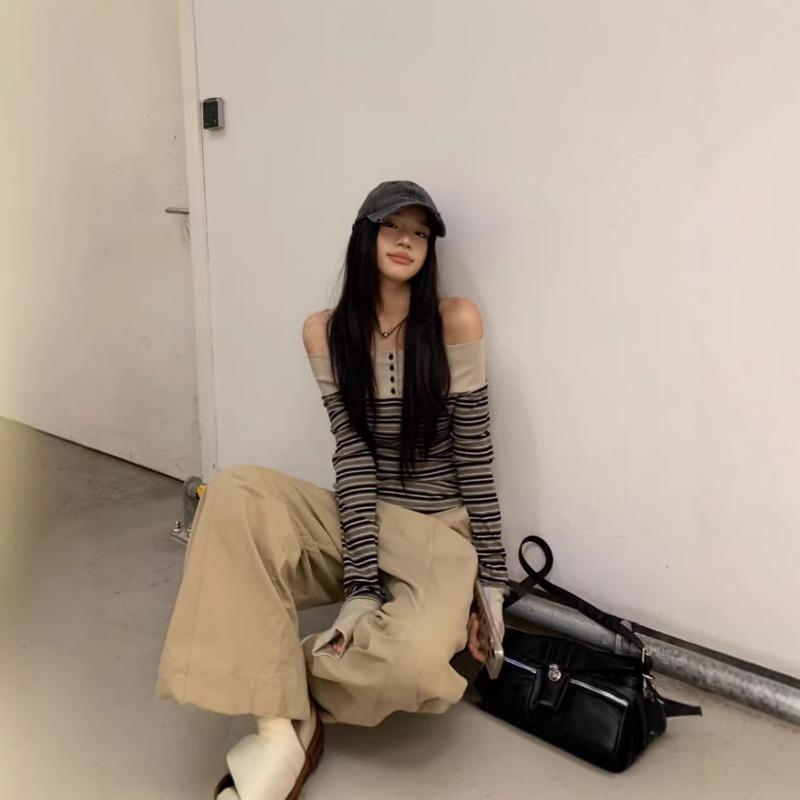 Temperament Contrast Striped Long-sleeved T-shirt for Women Spring New Slim Design One-shoulder Top