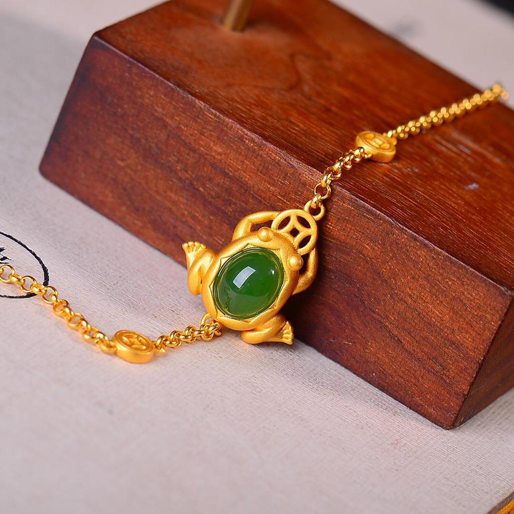 Natural Hetian Jade Golden Toad Bracelet with Inlaid Stones for Good Fortune