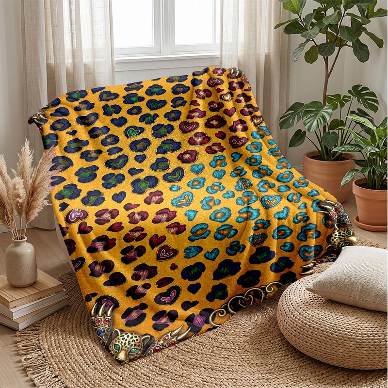 Leopard Heart Luxury Frame 1 Theme blanket Lightweight Warm Flannel Blanket Decorative Throw Blanket for Home Decoration
