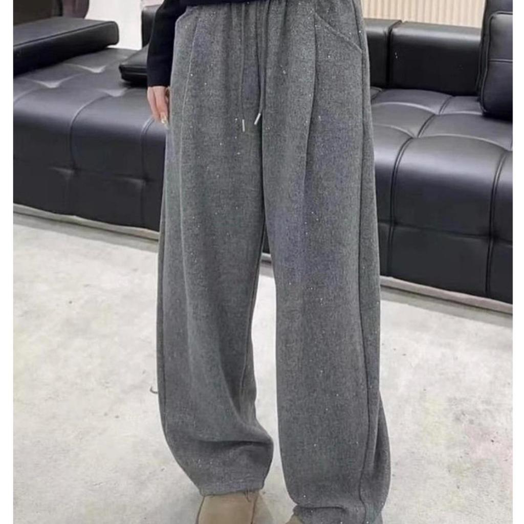 Pantaloni Larghi con Strass Stile Coreano da Donna - Grigio Scuro, Drappeggio Ampio, Lunghezza Pavimento, Autunno/Inverno 2026