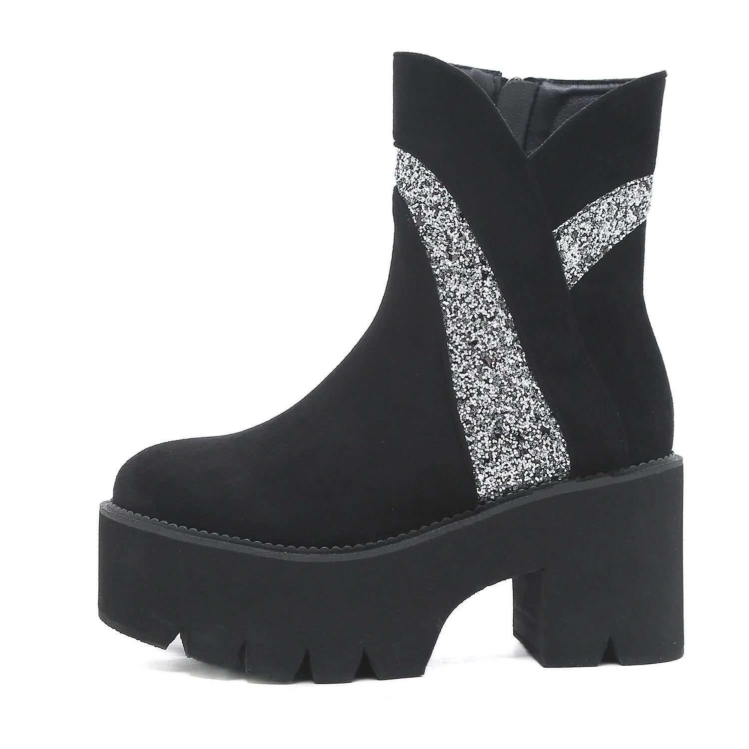 

Сапоги с круглым носком. Осень-зима 2024. Тонкие короткие сапоги. Замшевые металлические ботинки на высоком каблуке. Модные ботинки. Женские ботинки LHX. 43 чёрный