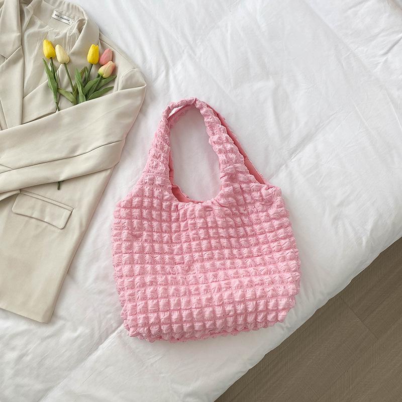 This Year's Popular Fashion Simple Temperament Commuter Pleated Bag Women's 2025 Shoulder Underarm Bag Portable Bucket Bag Tide