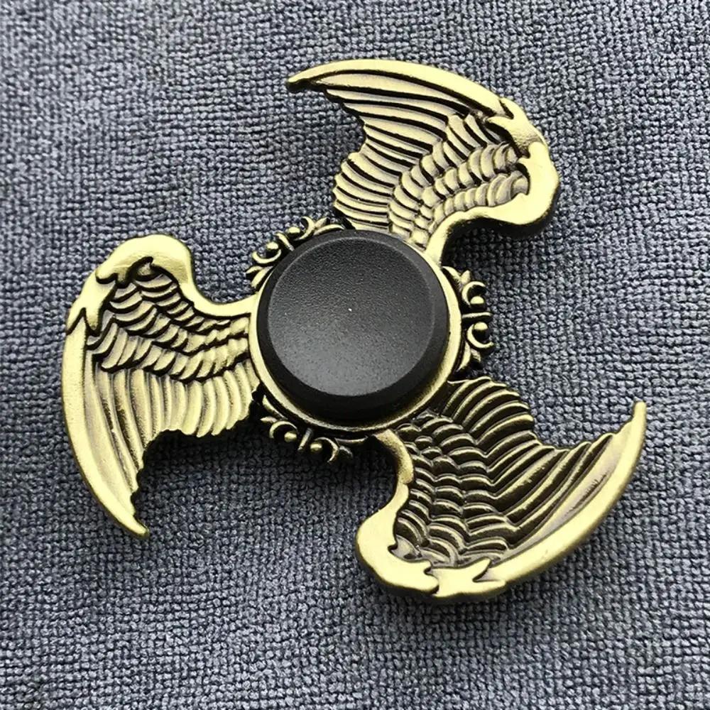 Office Desk Toys Brass Color Finger Spinner Metal Adhd Anxiety Fidget Spinner Cool Funny Hand Spinning Kids Toys
