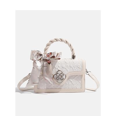 Fashion Trendy French Niche Bag Women's Summer New Retro Fashion Versatile Portable Small Square Bag Shoulder Messenger Bag