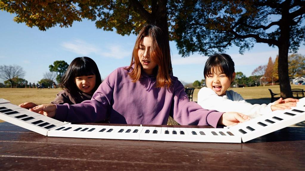 TAHORNG OP88 Folding Digital Piano with 88-Key MIDI Keyboard